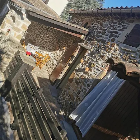 Mes Maisons - Two With Private And Shared Pools In Cevennes בית נופש